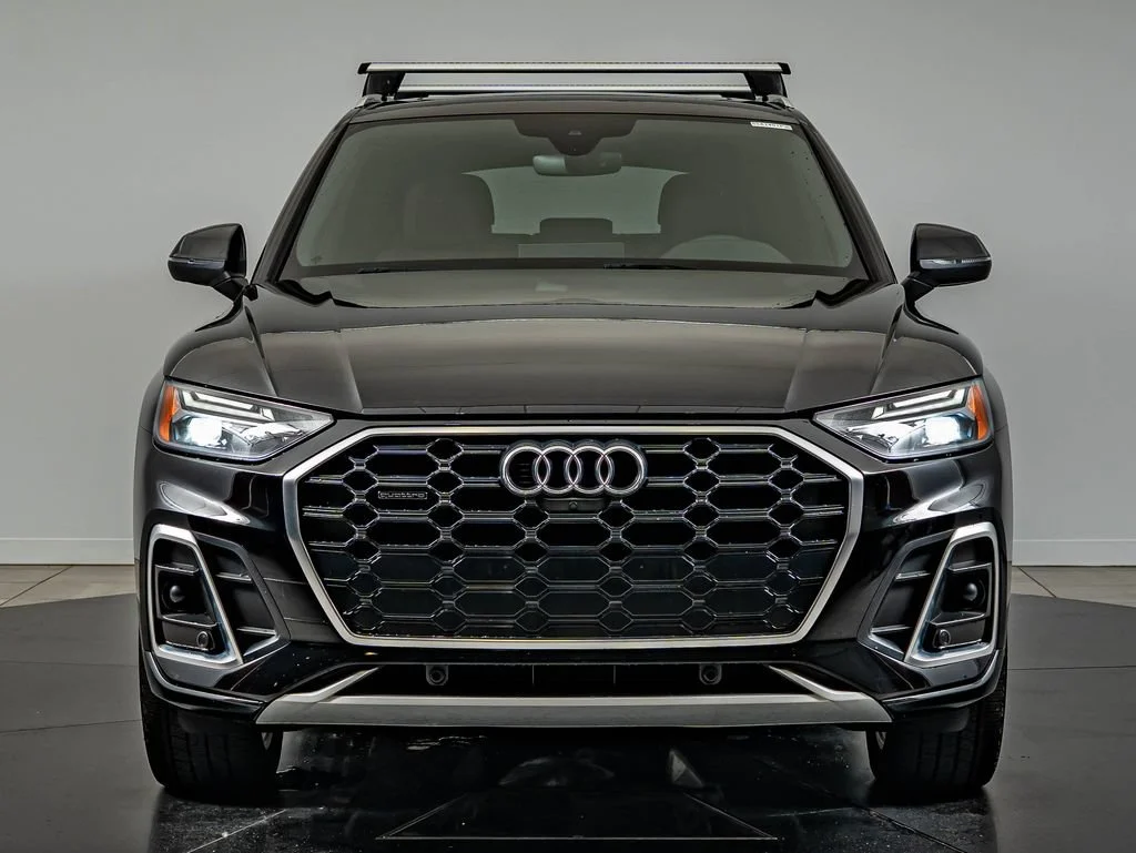 Used 2024 Mythos Black Metallic Audi 45 S line Premium Plus image 2