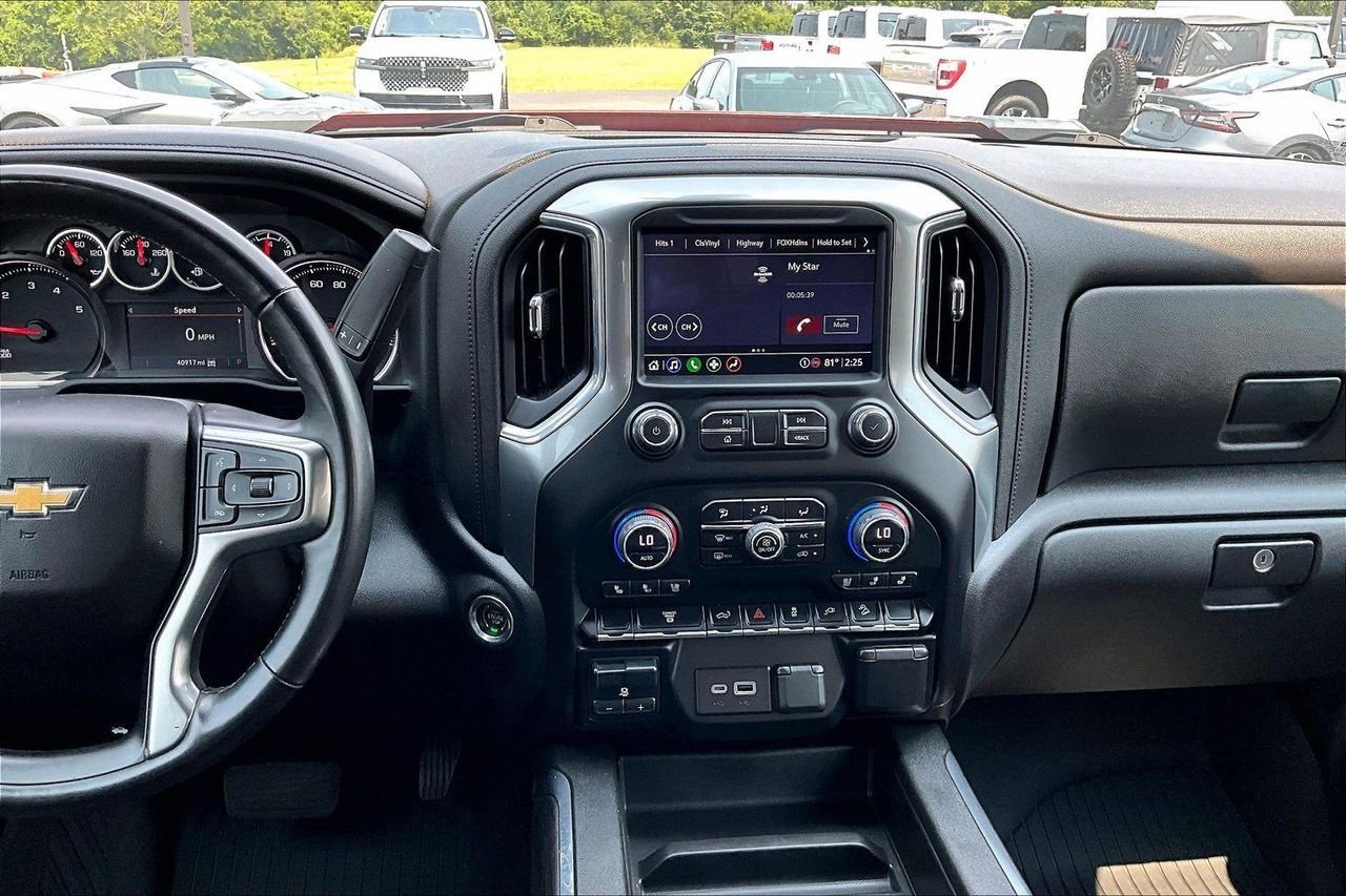 2023 Chevrolet Silverado 2500HD LTZ - Photo 13