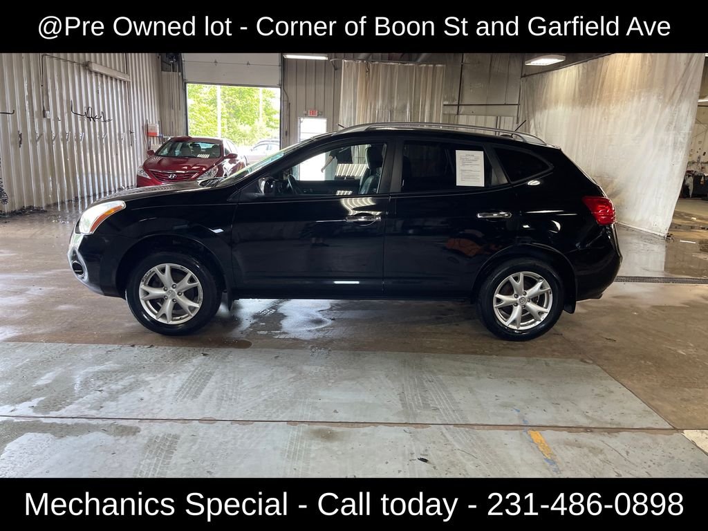 Used 2010 Nissan Rogue SL with VIN JN8AS5MV2AW145710 for sale in Traverse City, MI