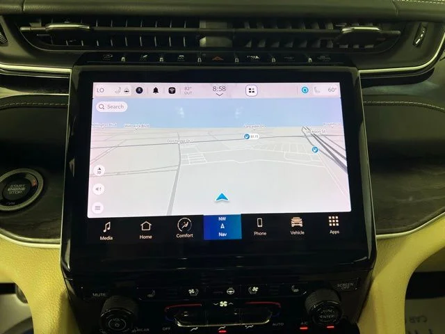 Used 2022 Red Jeep Limited image 28