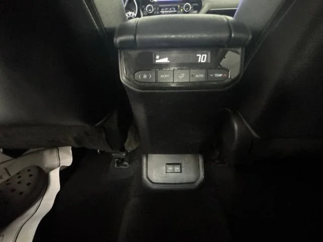 Used 2023 Black Toyota L image 24