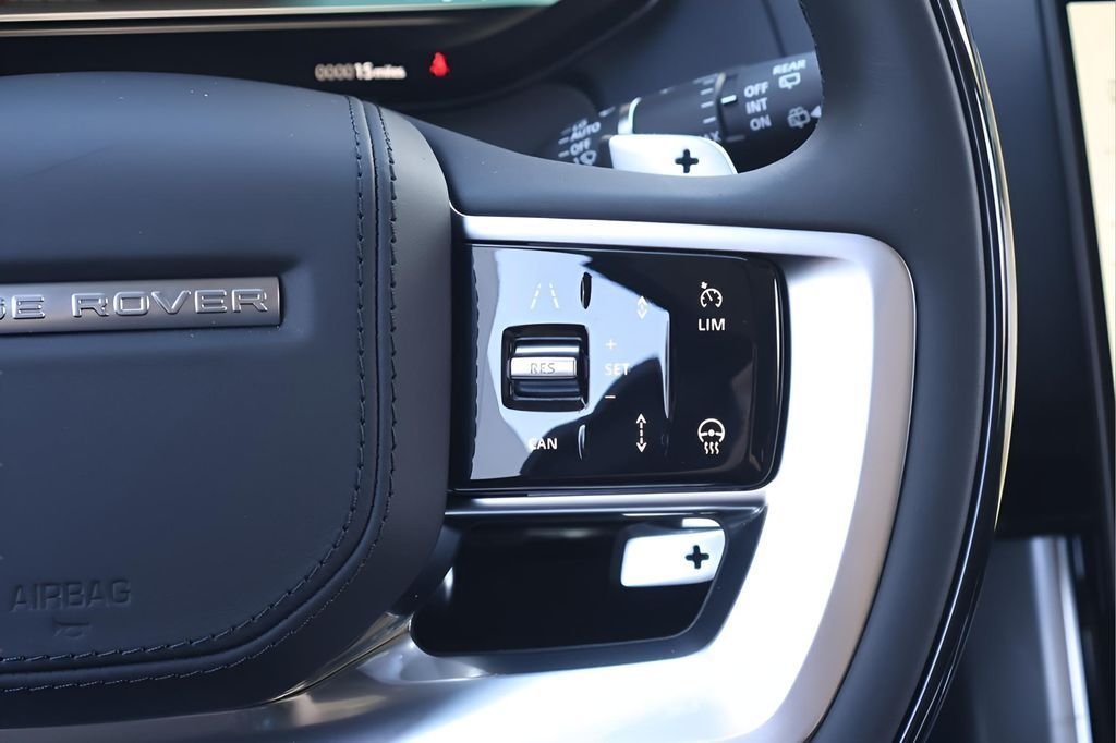 New 2026 Carpathian Grey LAND ROVER SE LWB 7-Seats / V8 image 21