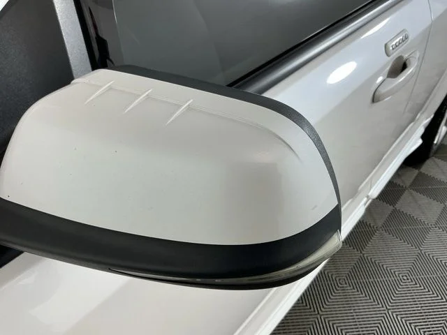 Used 2012 White Ford Sport image 10
