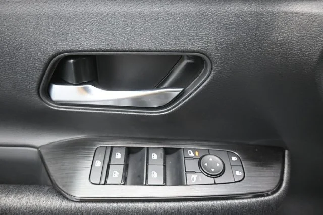 2027 Nissan KICKS SV - Photo 16