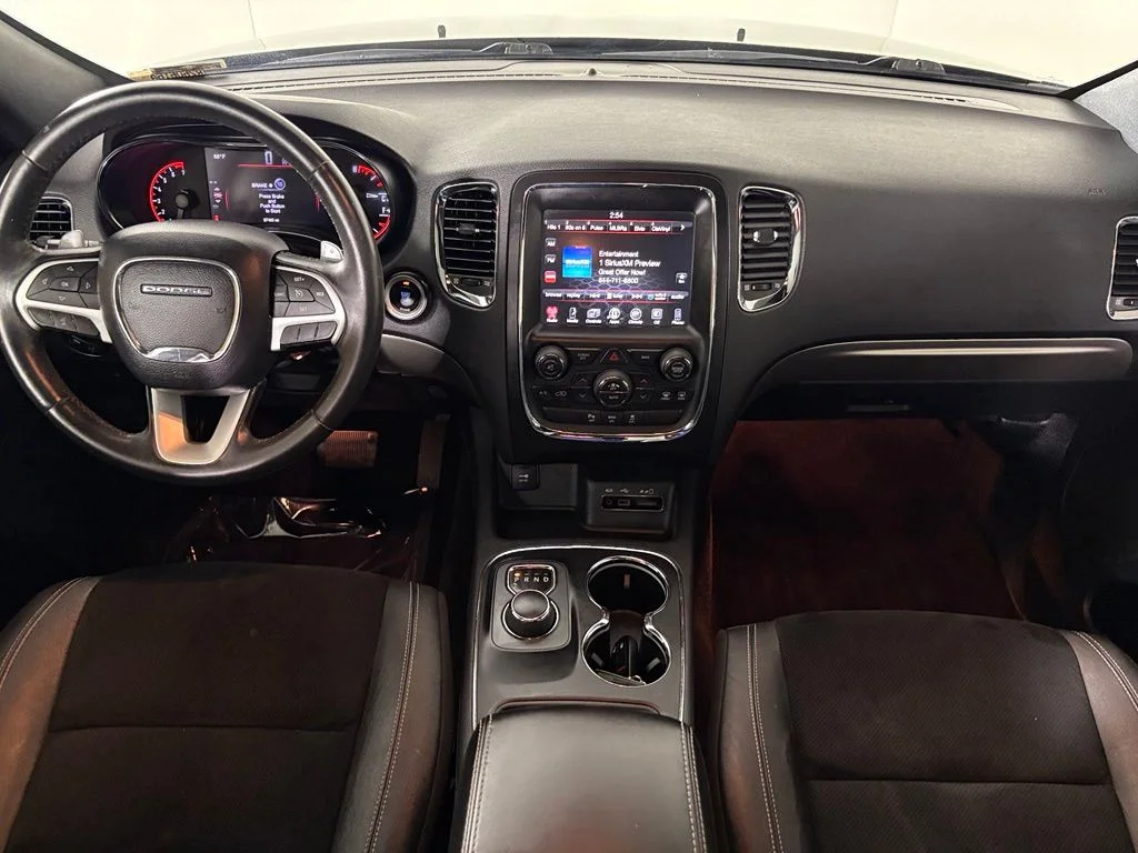 Used 2015 Black Dodge SXT image 34