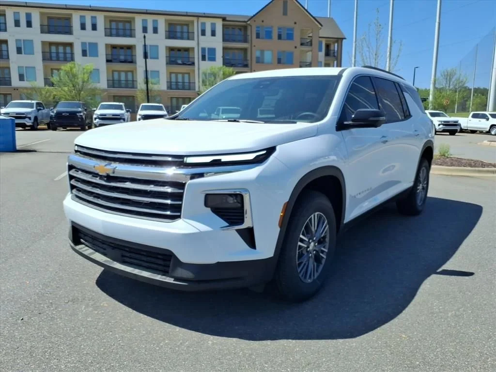New 2026 Summit White Chevrolet LT image 29