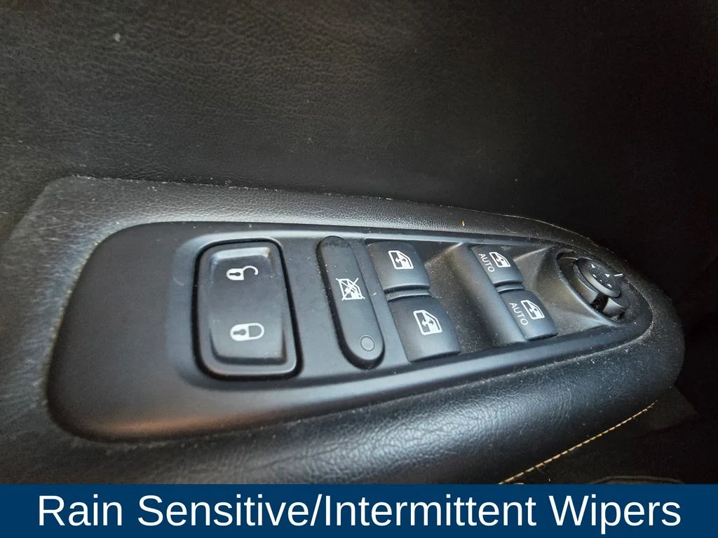 Certified Used 2018 Gray Jeep Limited image 22