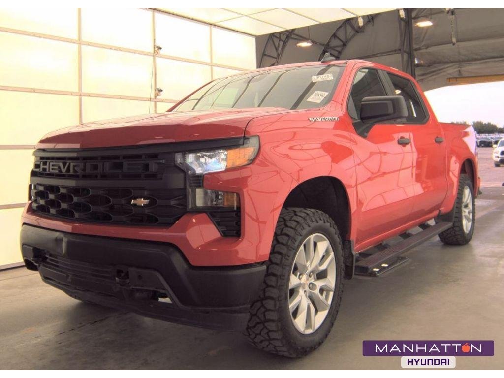 2022 Chevrolet Silverado 1500 Custom