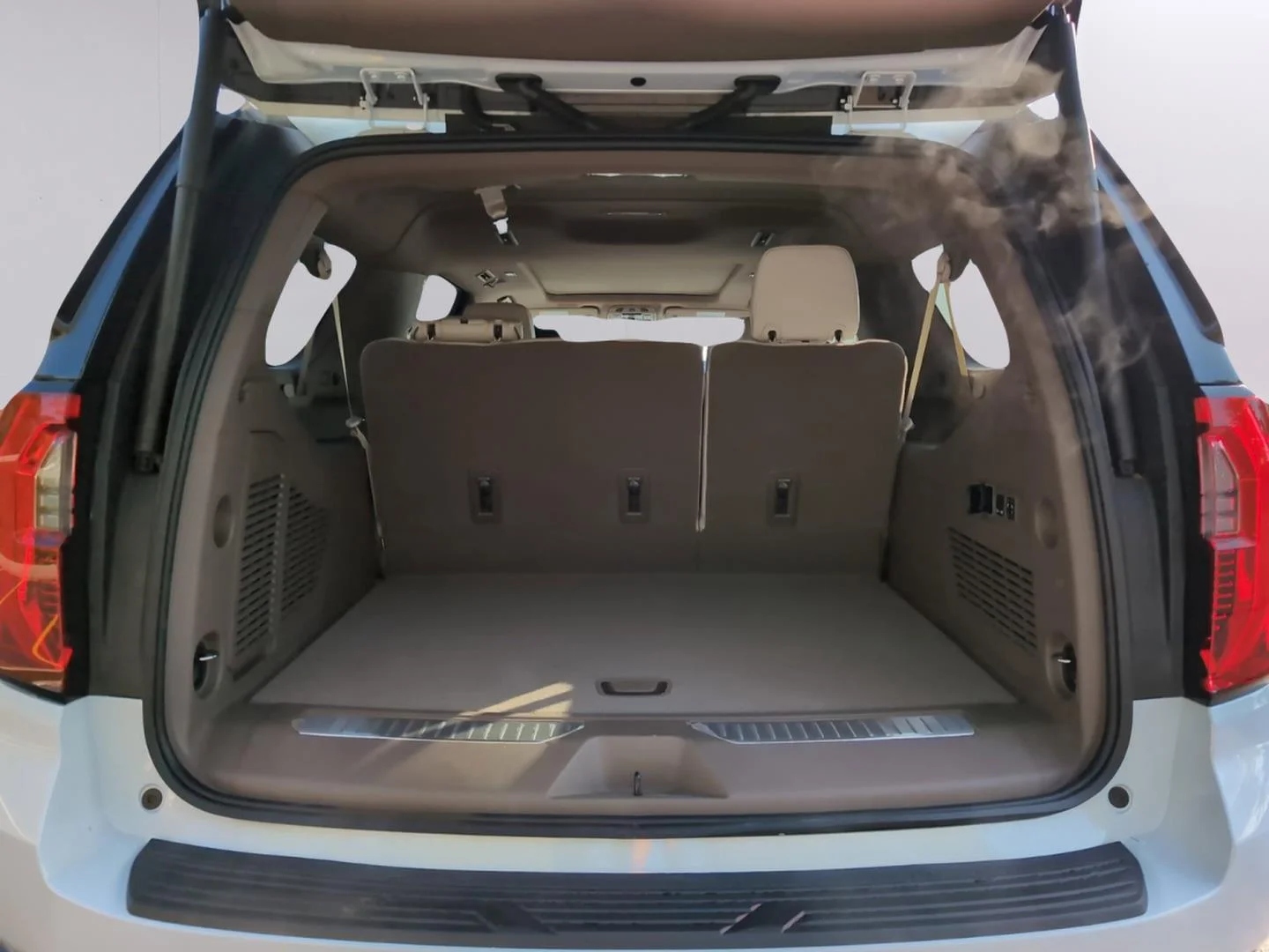 New 2026 Glacier White Tricoat GMC Denali image 12