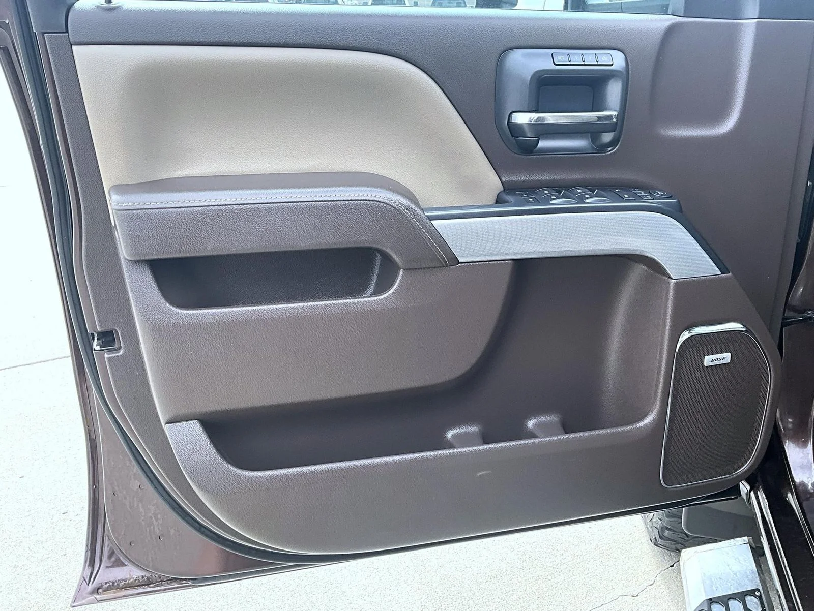 Used 2016 Brown Chevrolet LTZ image 9