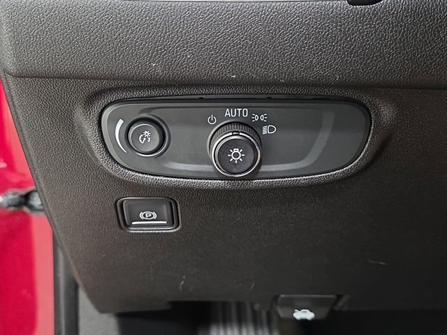 Used 2019 Red GMC SLE image 26
