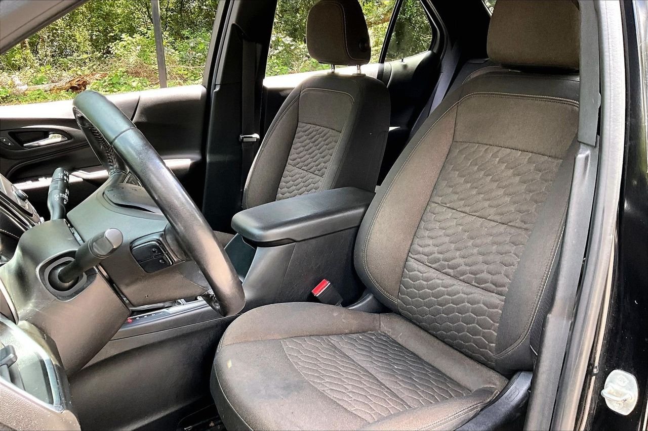 Used 2019 Black Chevrolet LT image 18