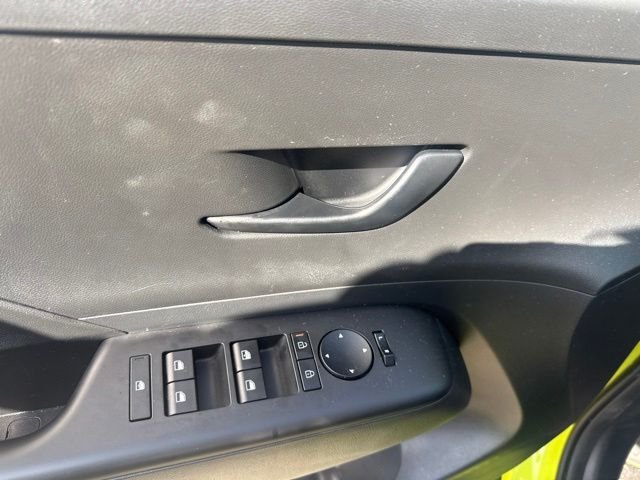 Used 2025 Yellow Hyundai SEL image 12
