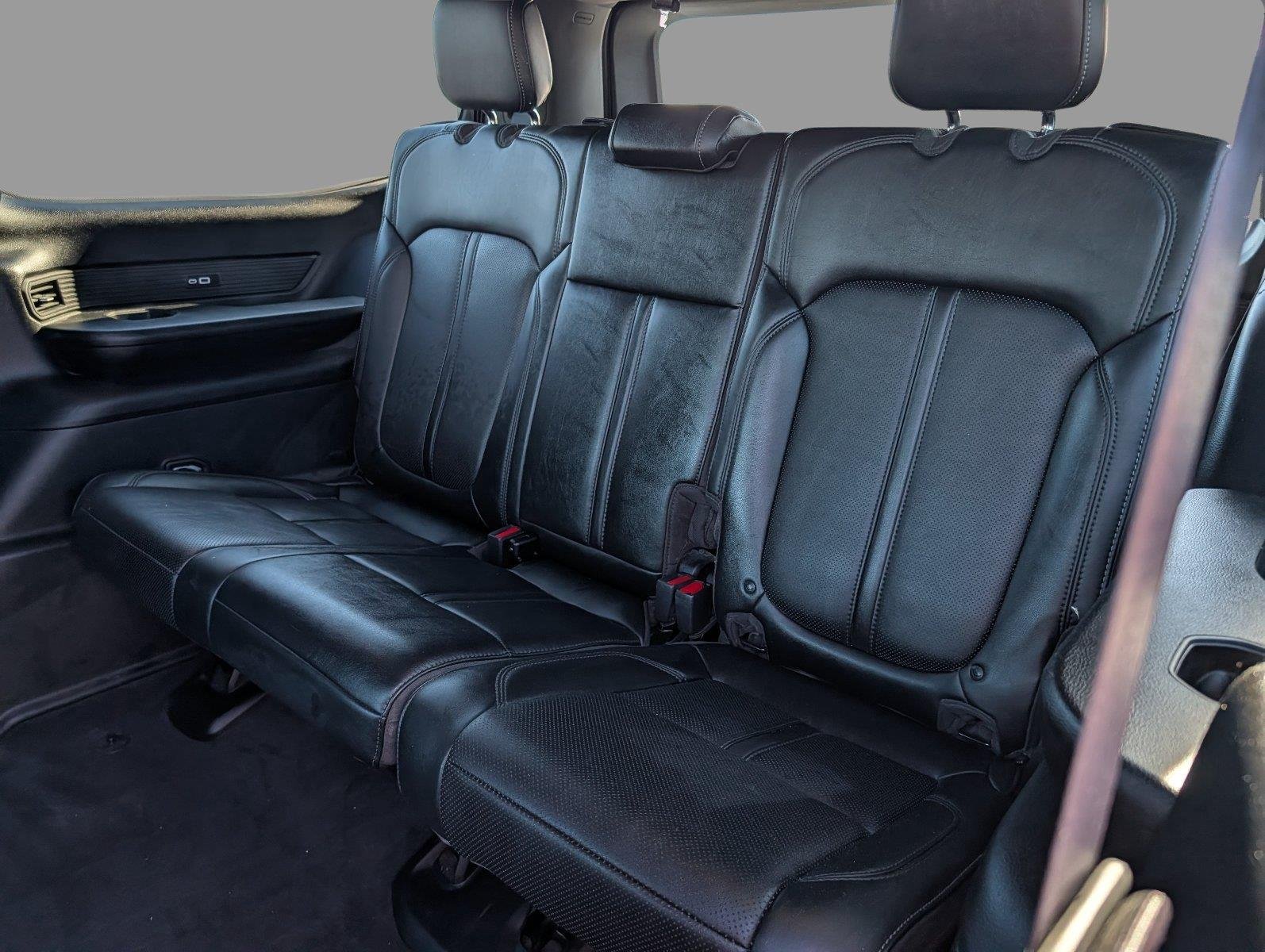 2025 Jeep Wagoneer Series II - Photo 34