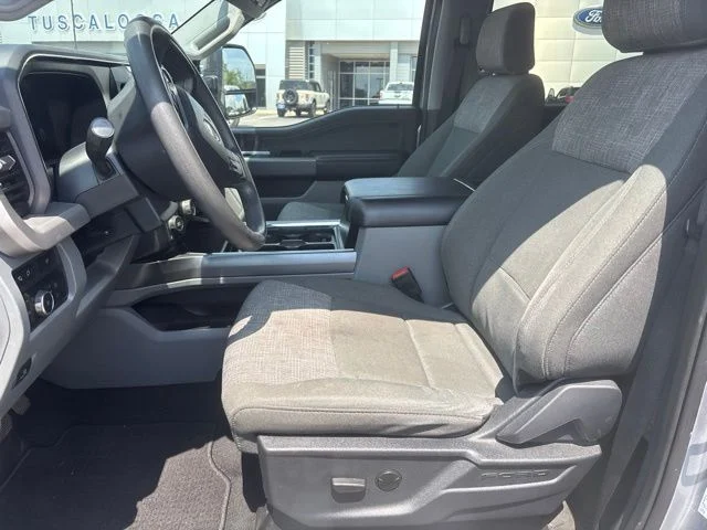 Used 2023 Silver Metallic Ford XLT image 7