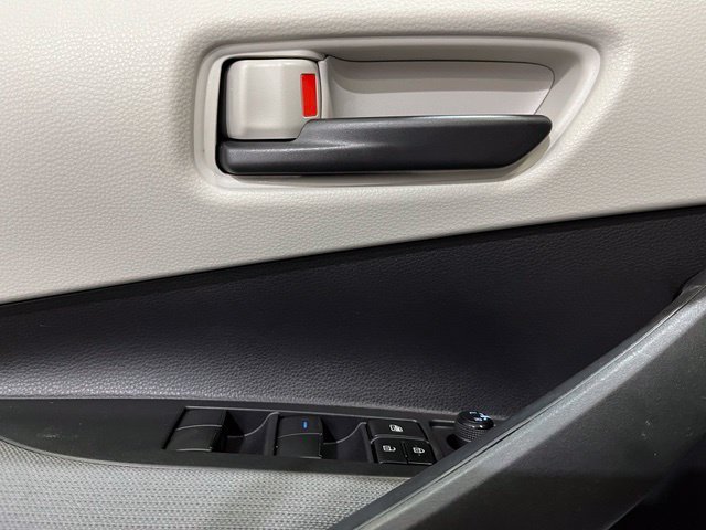 Certified Used 2022 Silver Toyota LE image 13