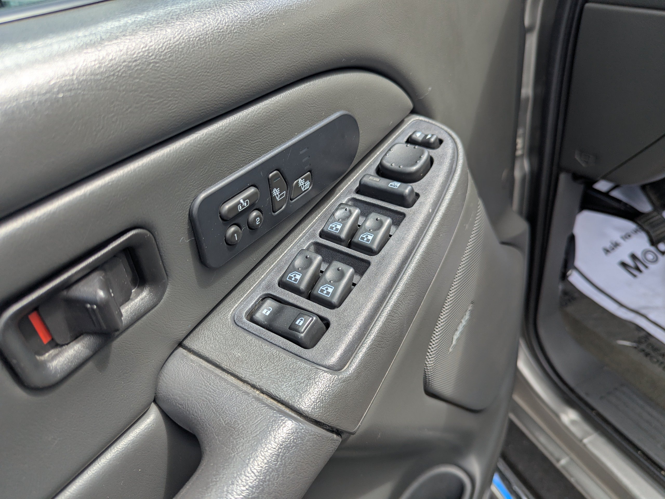 Used 2007 Graystone Metallic Chevrolet SRW LT3 image 11