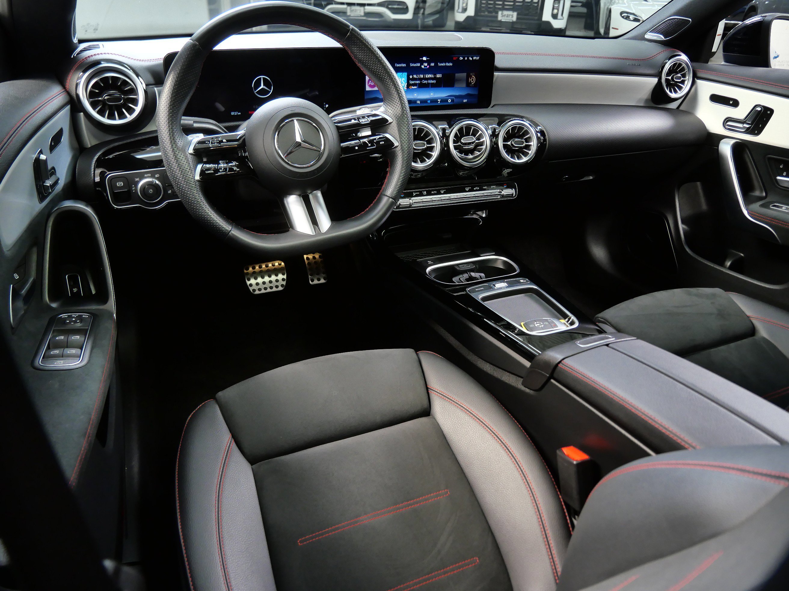 Certified 2025 Mercedes-Benz CLA CLA 250 with VIN W1K5J4HB2SN490193 for sale in Minnetonka, Minnesota