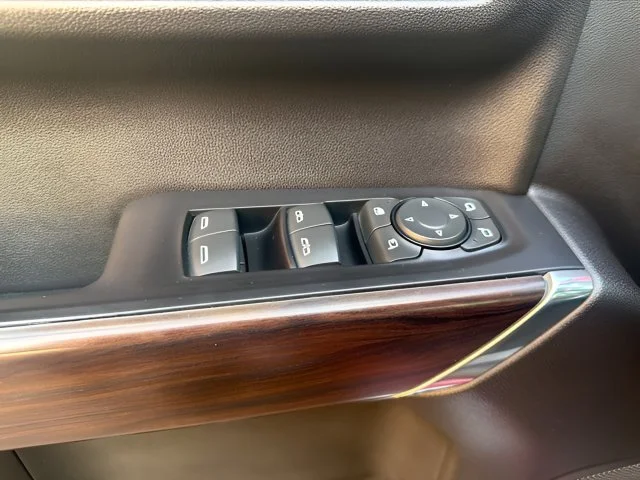 Used 2019 Red GMC SLT image 11