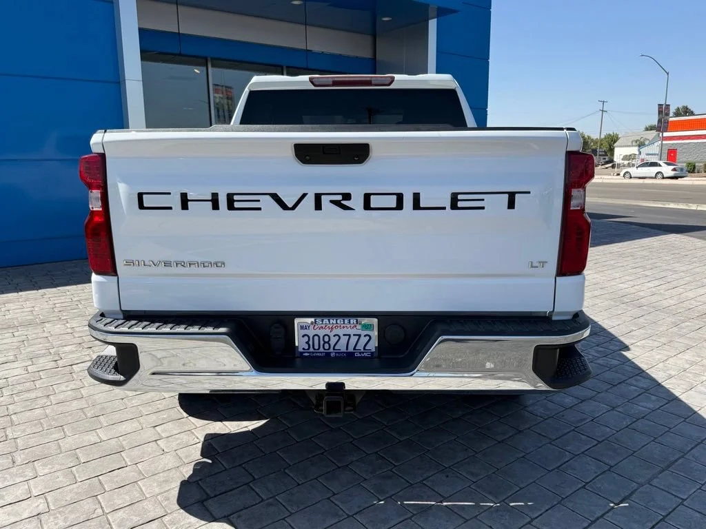 Used 2020 SUMMIT WHITE Chevrolet LT image 10