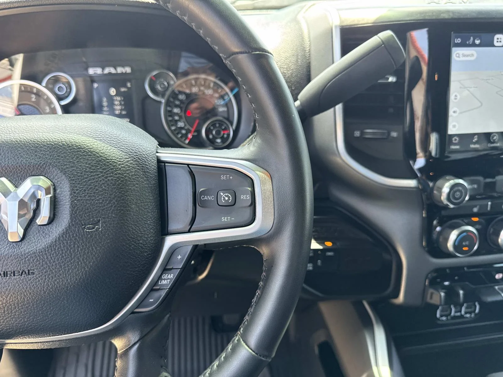 Used 2024 White Ram Big Horn image 23