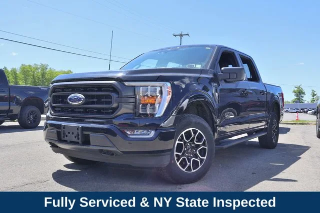 Used 2023 Black Ford XLT image 2