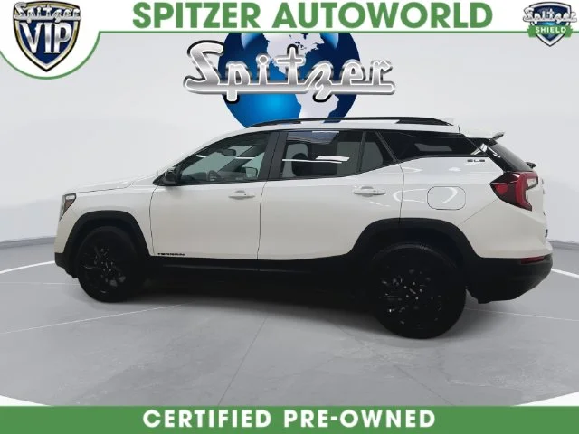 Used 2024 White GMC SLE image 10