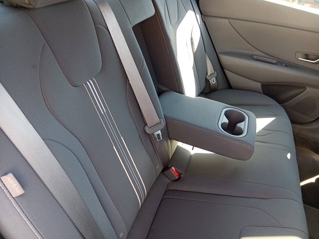 Used 2025 Blue Hyundai SEL Convenience image 28