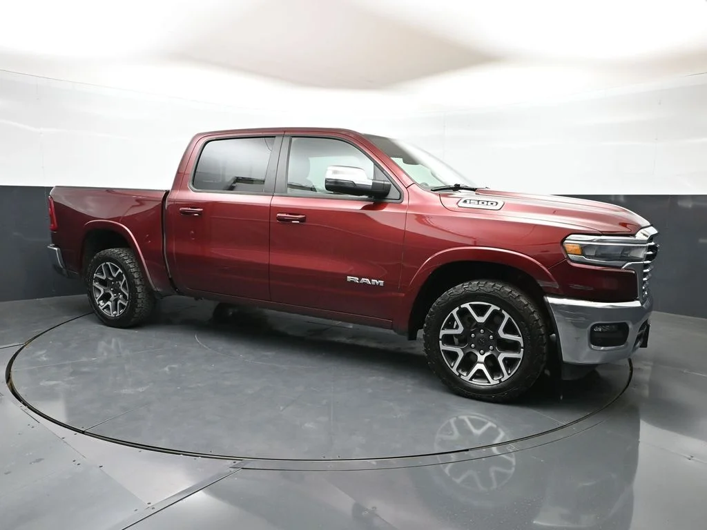 2025 RAM 1500 Laramie 4x4 Crew Cab 5'7's photo