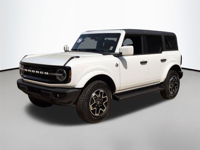 2026 Ford Bronco Outer Banks®