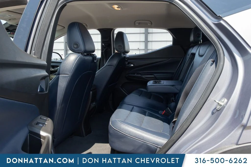 Used 2023 Gray Chevrolet Premier image 18