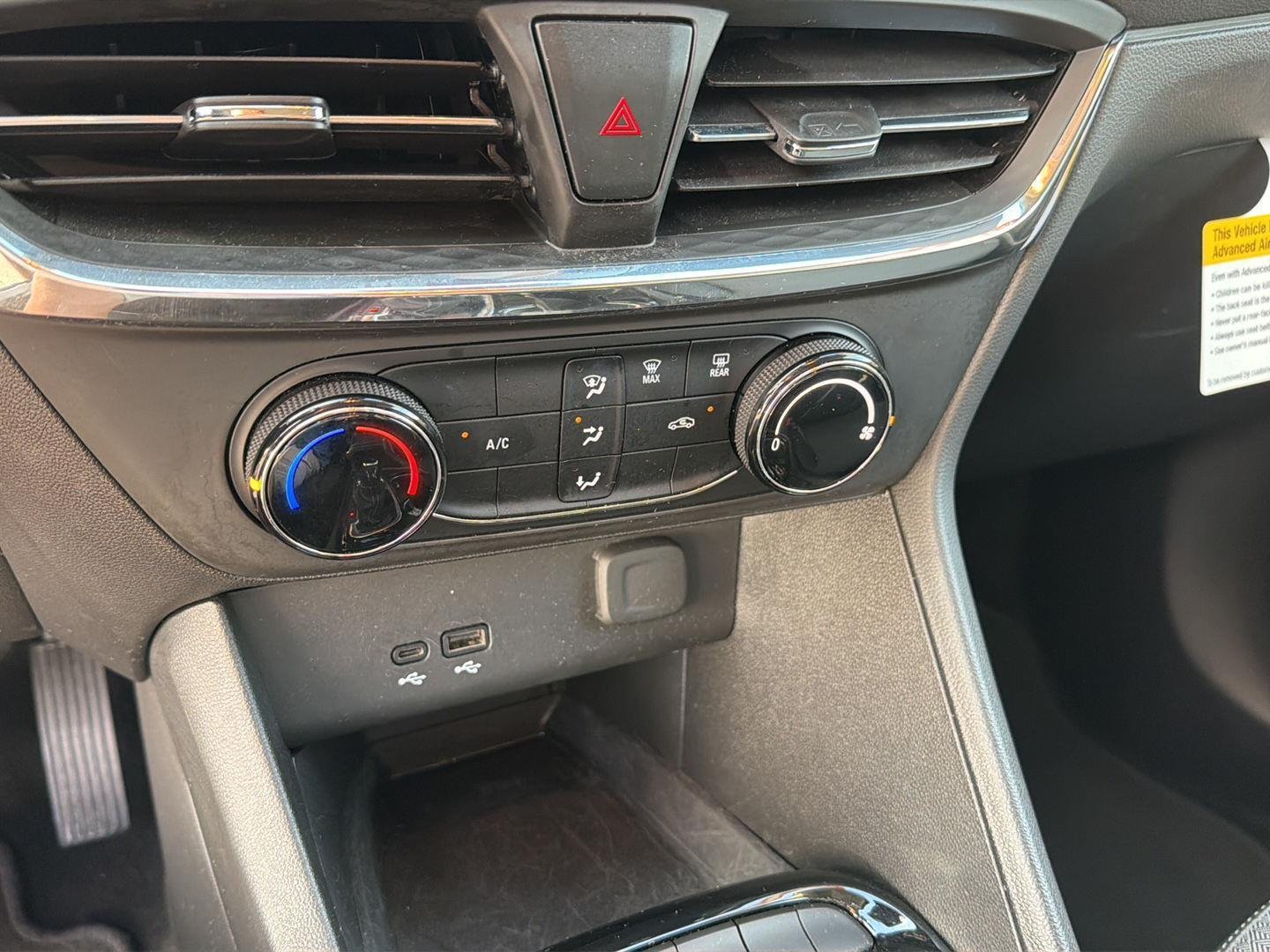 2025 Buick Encore GX Preferred - Photo 25
