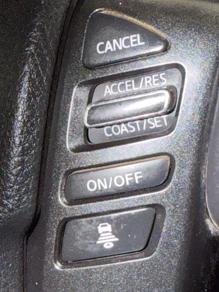 Used 2021 Deep Blue Pearl Metallic Nissan PRO-4X image 19
