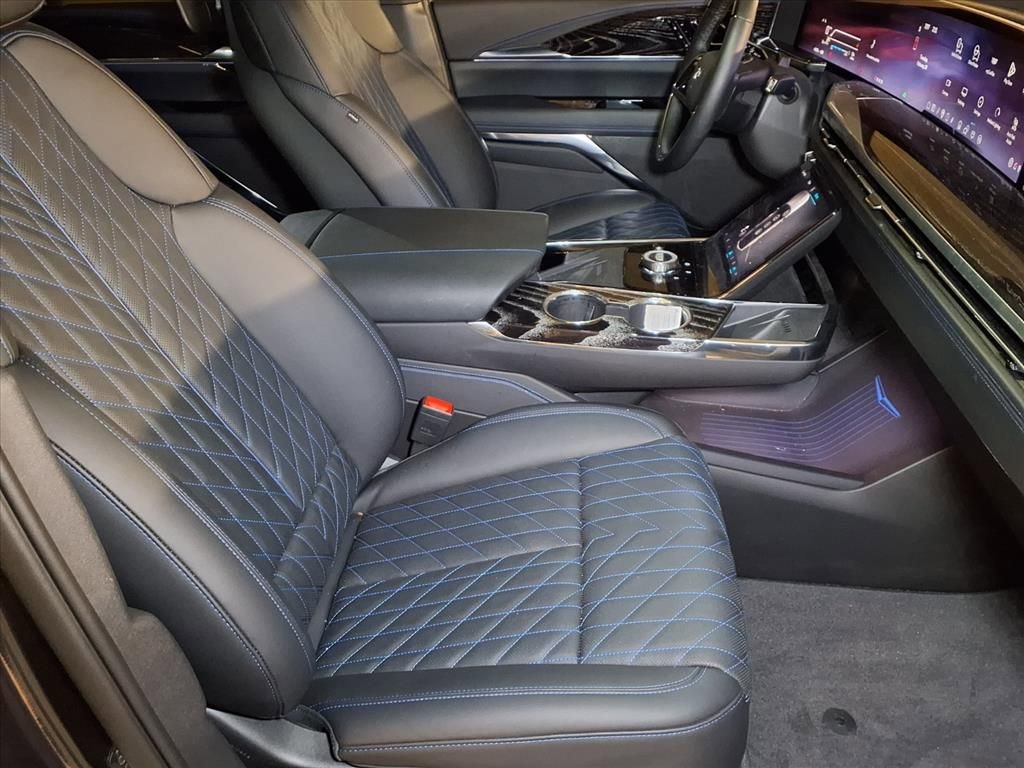 2026 Cadillac Escalade IQ Luxury - Photo 20