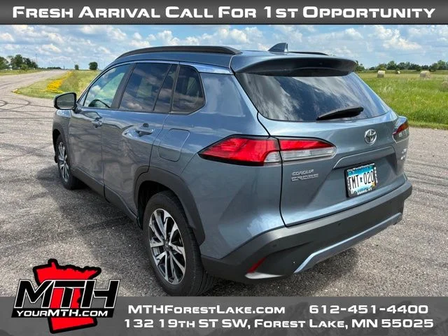 Used 2024 Blue Toyota XLE image 6