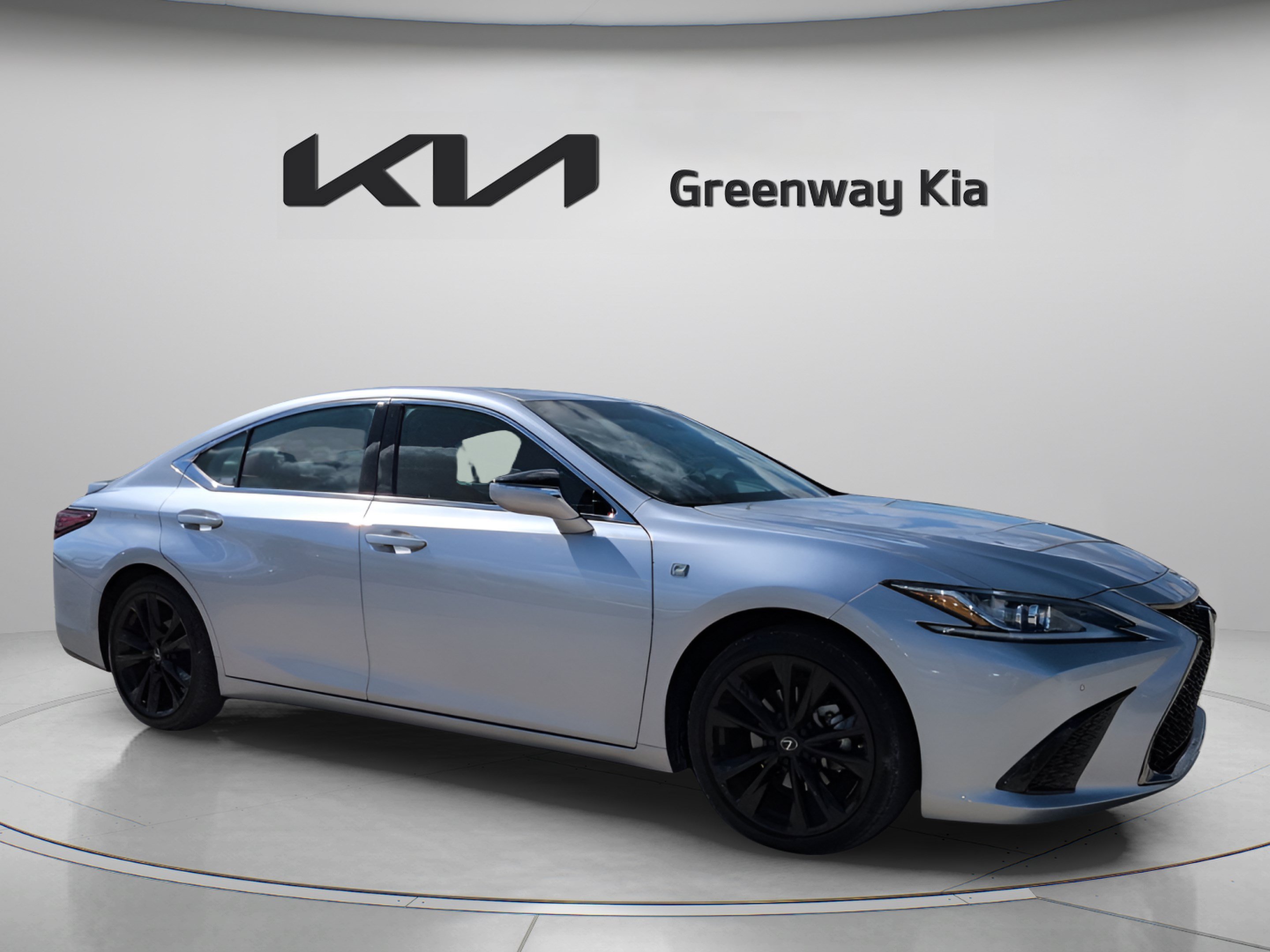 Used 2022 Iridium Lexus 350 F Sport image 1