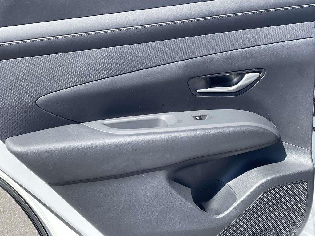 New 2026 White Hyundai SEL AWD image 10