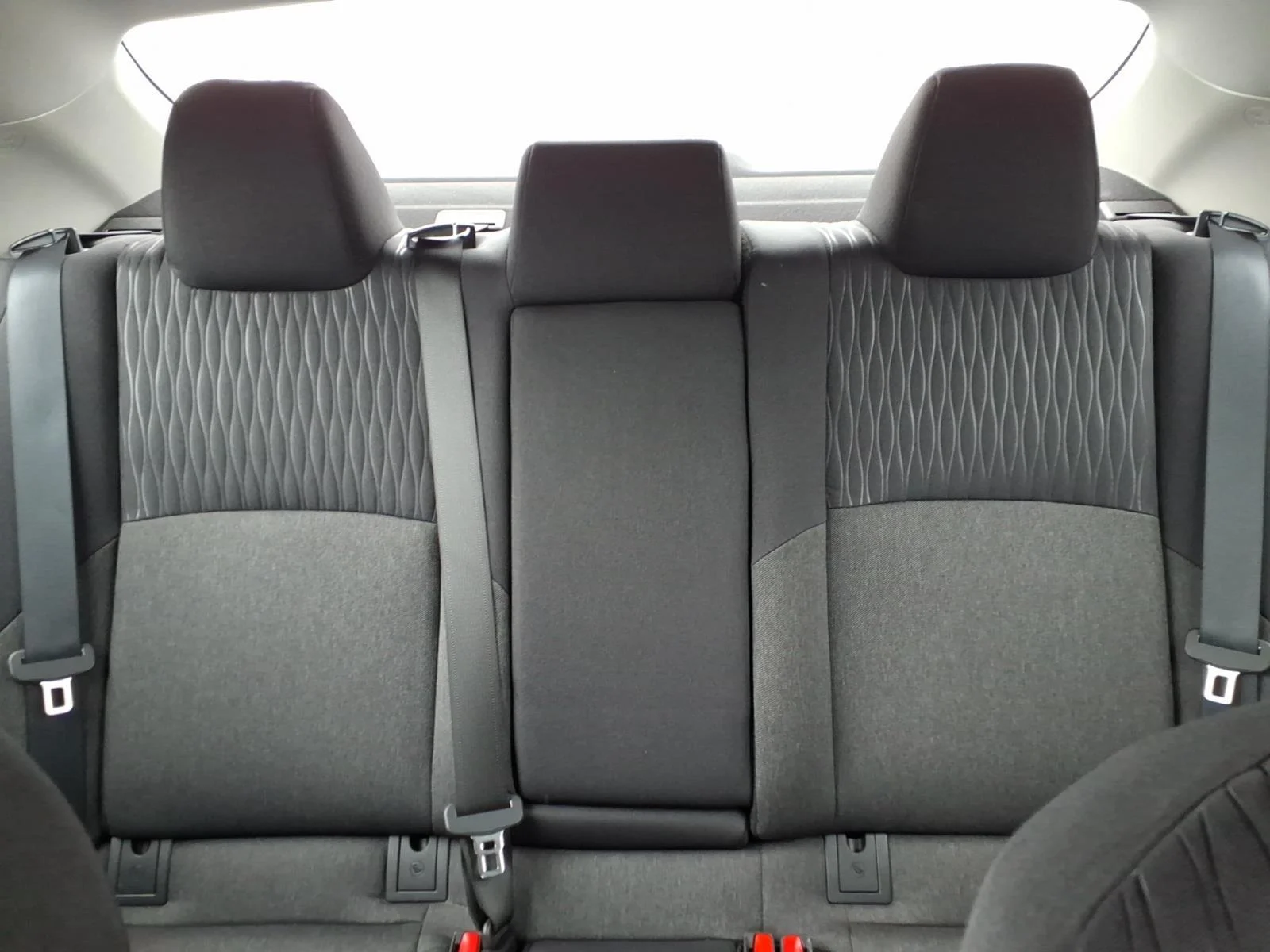 Used 2025  Toyota LE image 19