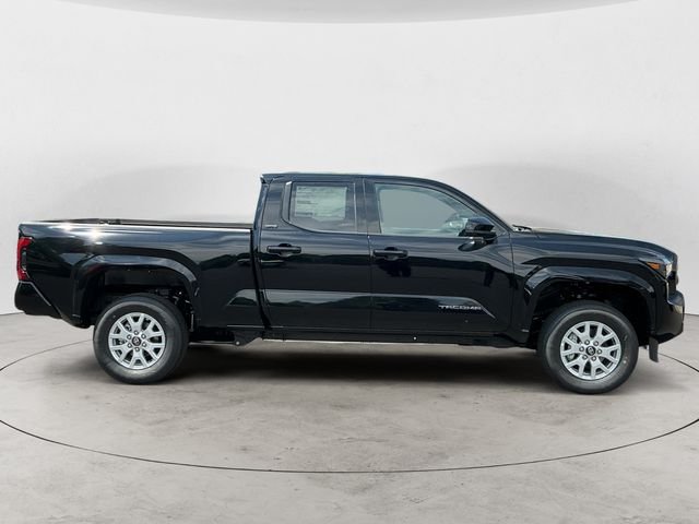 New 2026 Black Toyota  SR5 image 4