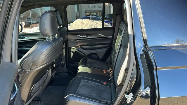 Used 2023 Black Jeep Altitude X image 23