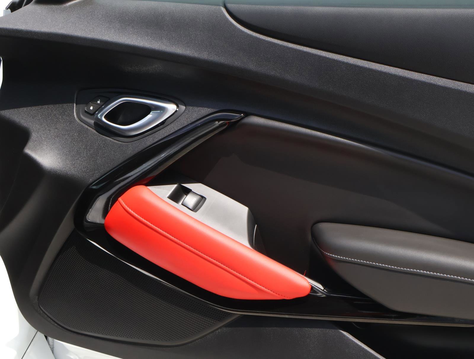 2021 Chevrolet Camaro 1SS - Photo 13