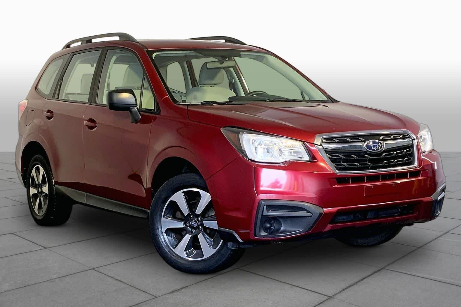 Used 2018 Venetian Red Pearl Subaru  image 3