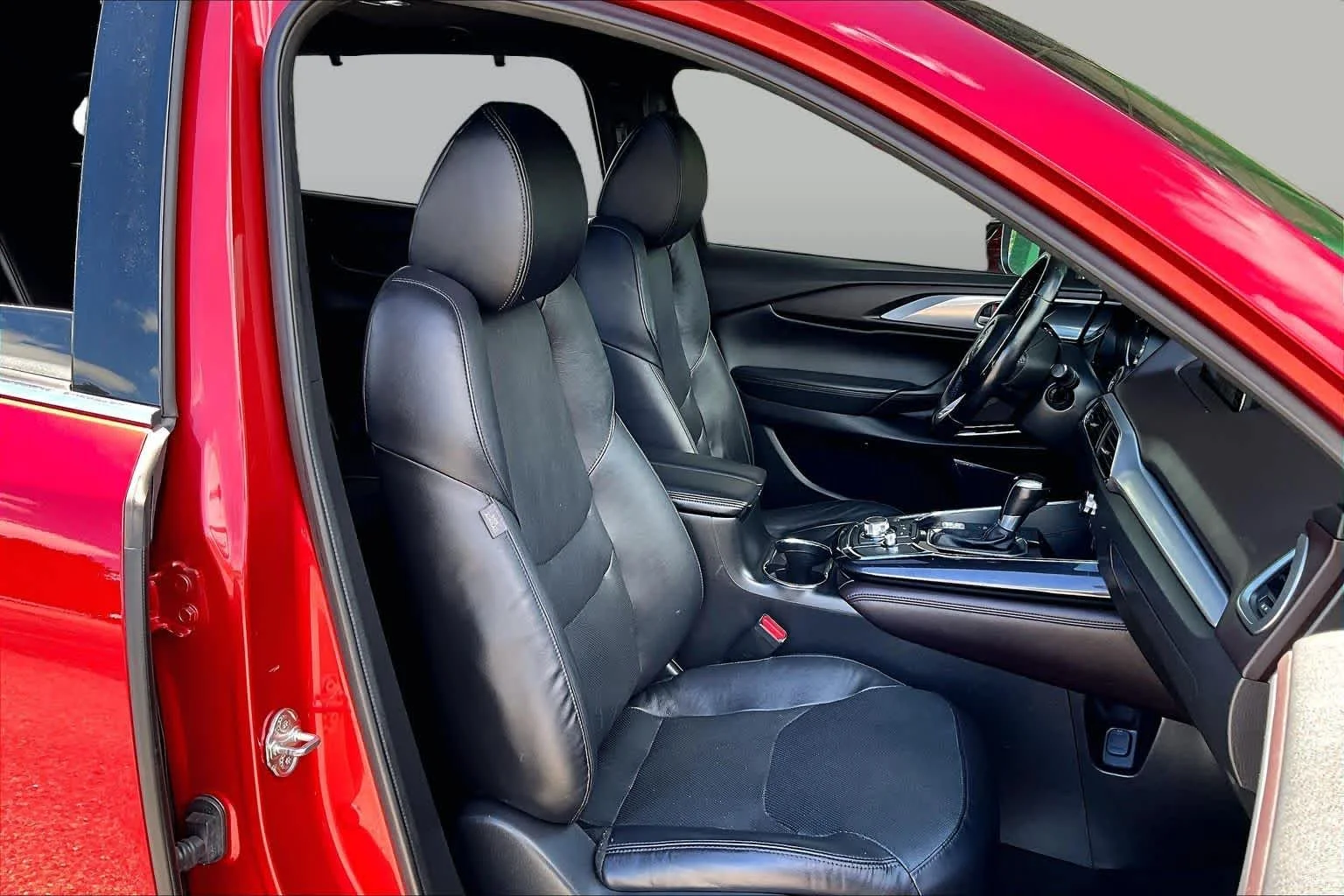 Used 2018 Soul Red Crystal Metallic Mazda Grand Touring image 8