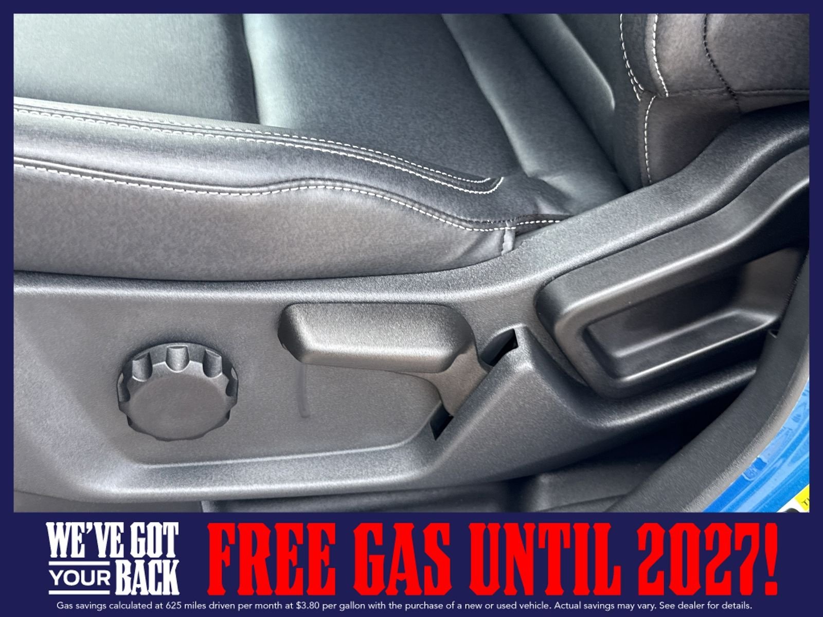 New 2026 Velocity Blue Metallic Ford Badlands image 19