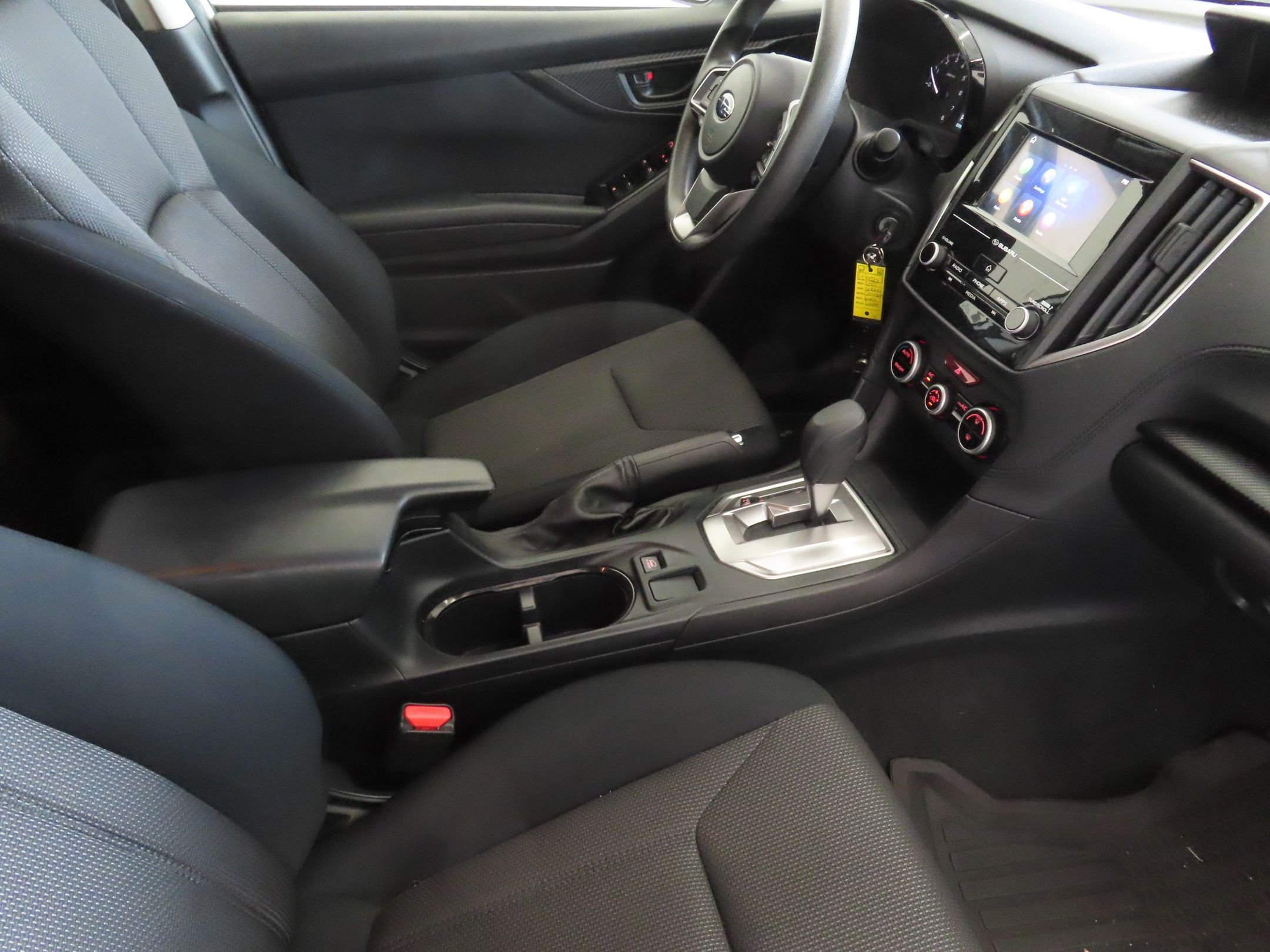 Used 2021 White Subaru Base image 23