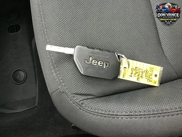 Used 2021 Gray Jeep Unlimited Willys image 29
