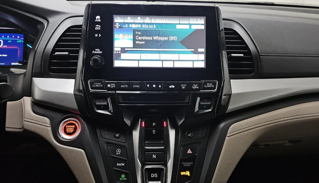 Used 2020  Honda EX image 20