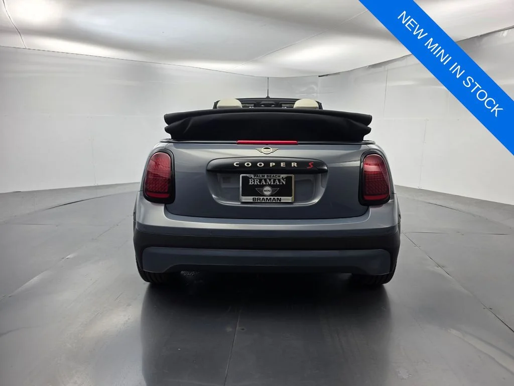 New 2026 Brown MINI Signature Plus image 5
