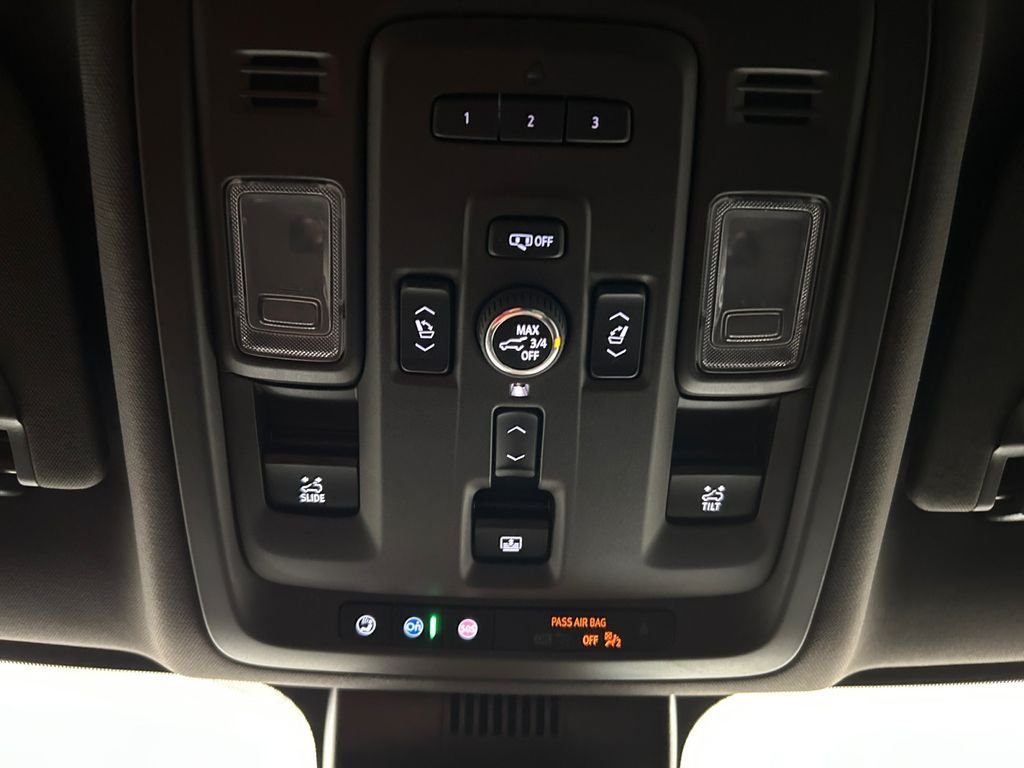 Used 2023 Blue GMC Denali image 29
