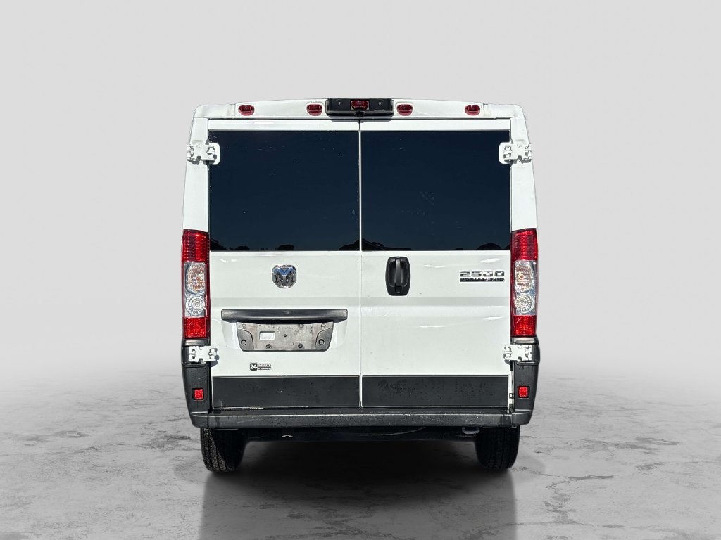 Used 2025 White Ram Base image 4